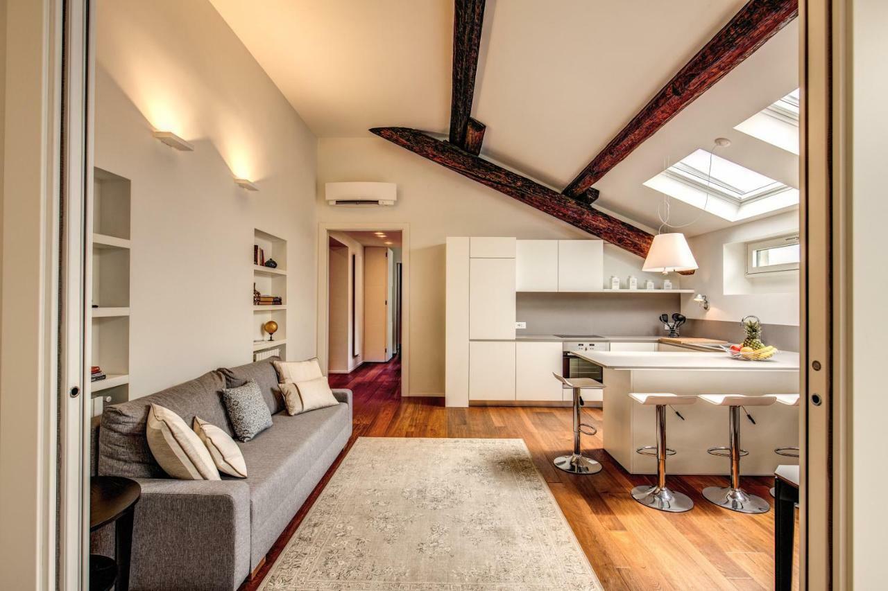Luxurious Apartment In Milán Exteriér fotografie
