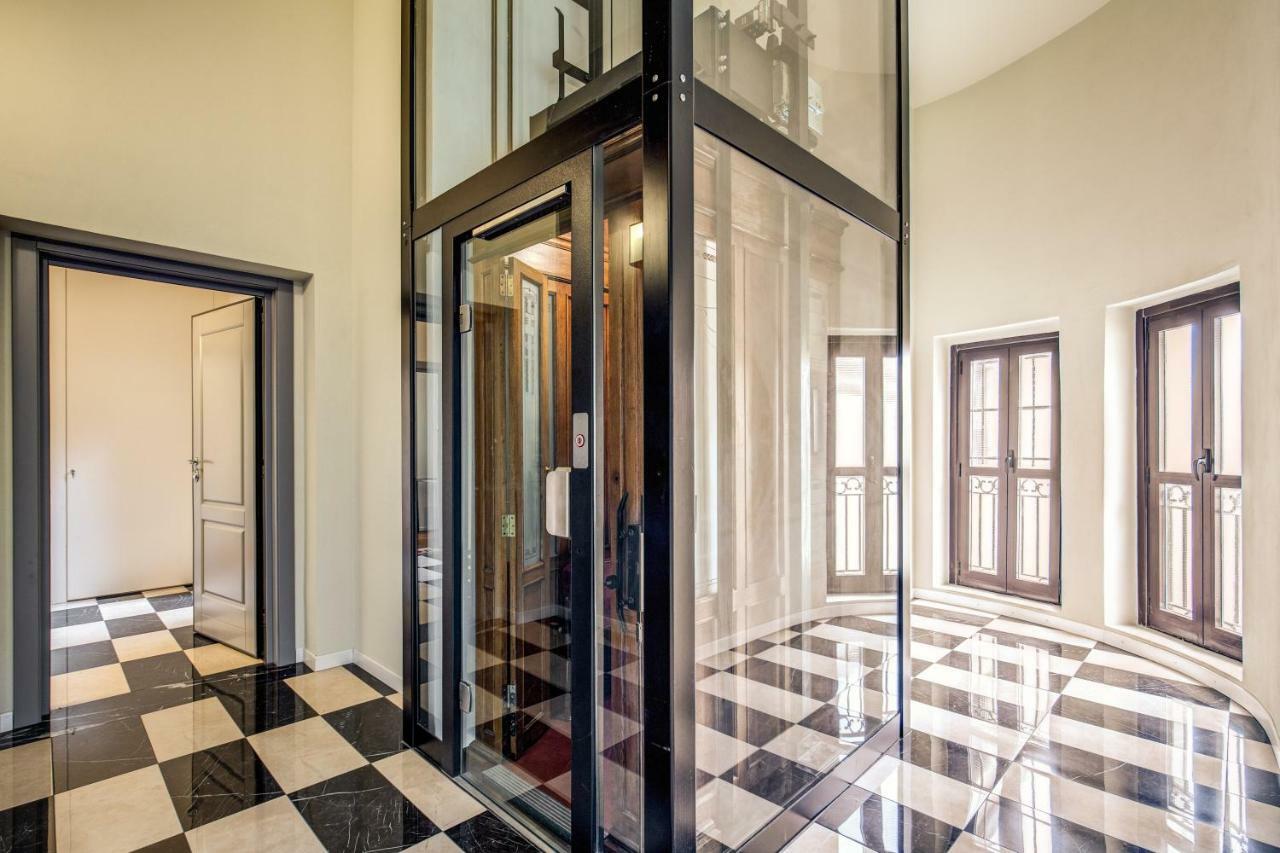 Luxurious Apartment In Milán Exteriér fotografie